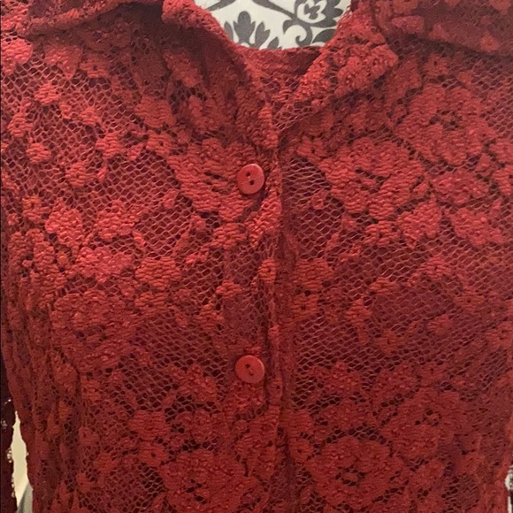 Petite tank and lace cardigan - Picture 2 of 12